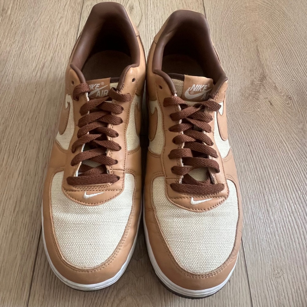 Air Force 1 Low "Acorn" Tan Cream with Leather Canvas.
 Mens 11